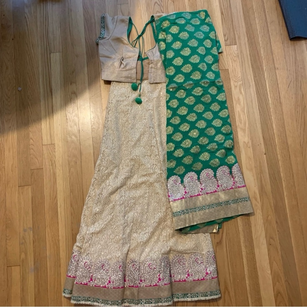 Elegant Beige and Green Skirt Set
